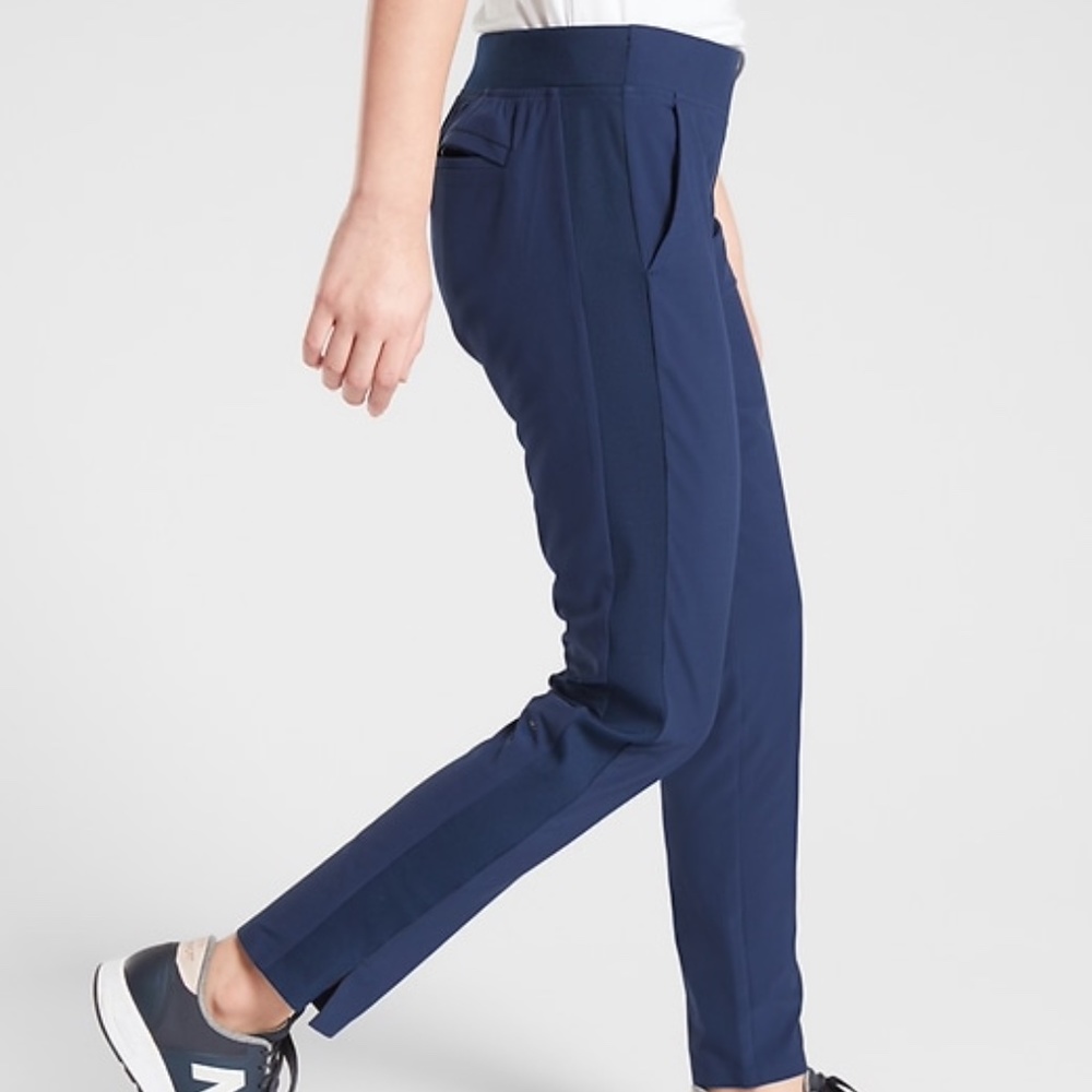 Athleta Girl school day pant new with tag/package